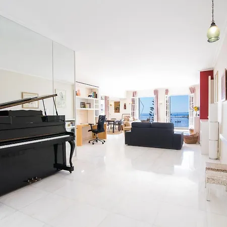 Corfu Town Tranquility Gem コルフ島